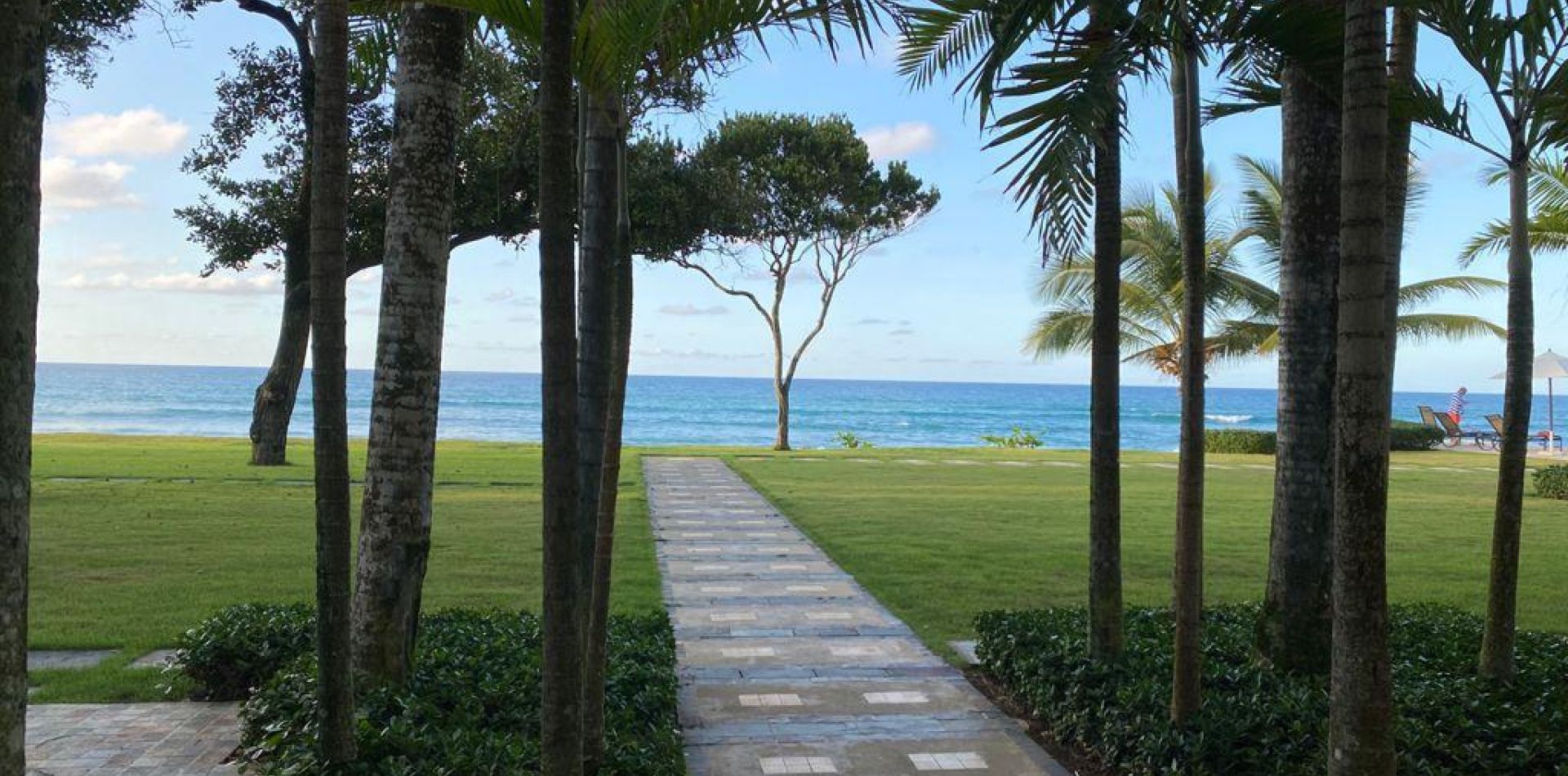 Apartamento en primera línea de playa con vista al mar en Sosúa